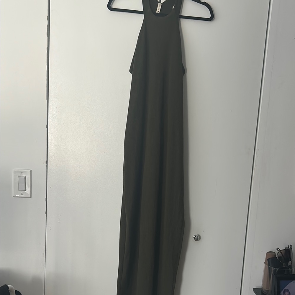NEW Green Sleeveless Halter Maxi Sundress
